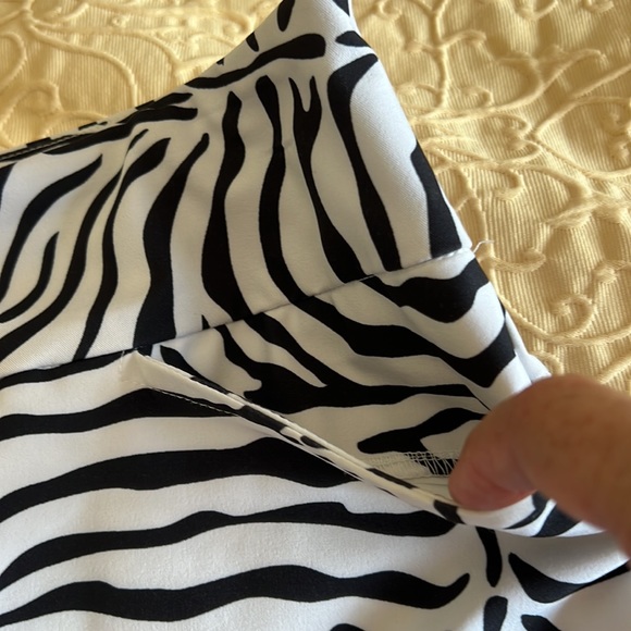 Tail Skort - Picture 8 of 9